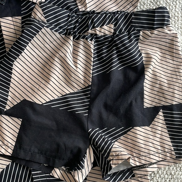 Matching button up graphic set - black and tan - 5T - Picture 2 of 4